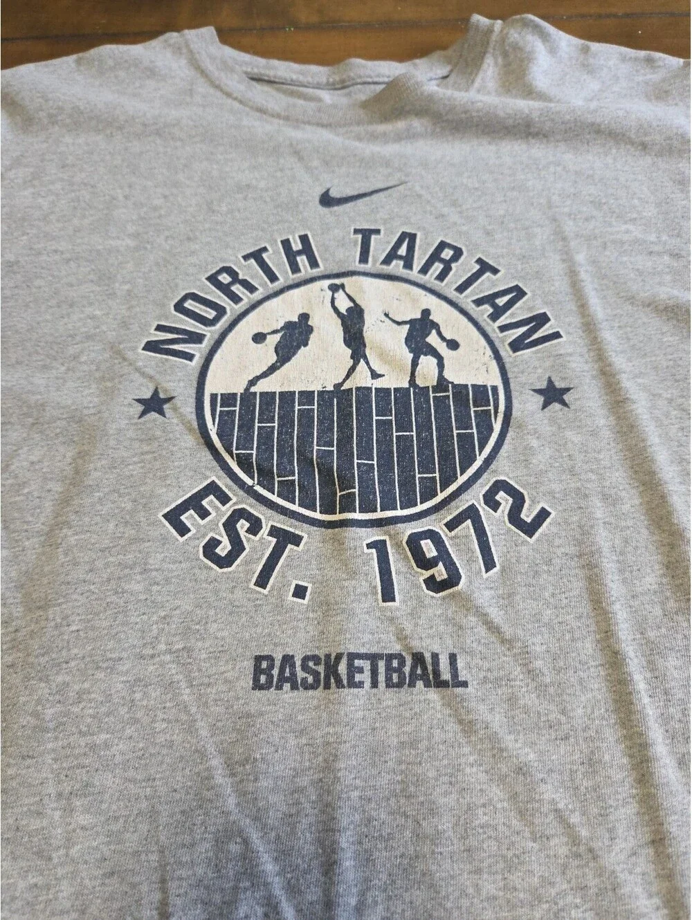 Nike North Tartan Girls Basketball T-Shirt XL Gray Minnesota AAU EYBL Elite